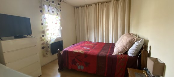 Apartamento de 2 dormitorios en Florange, France No. 52522 8