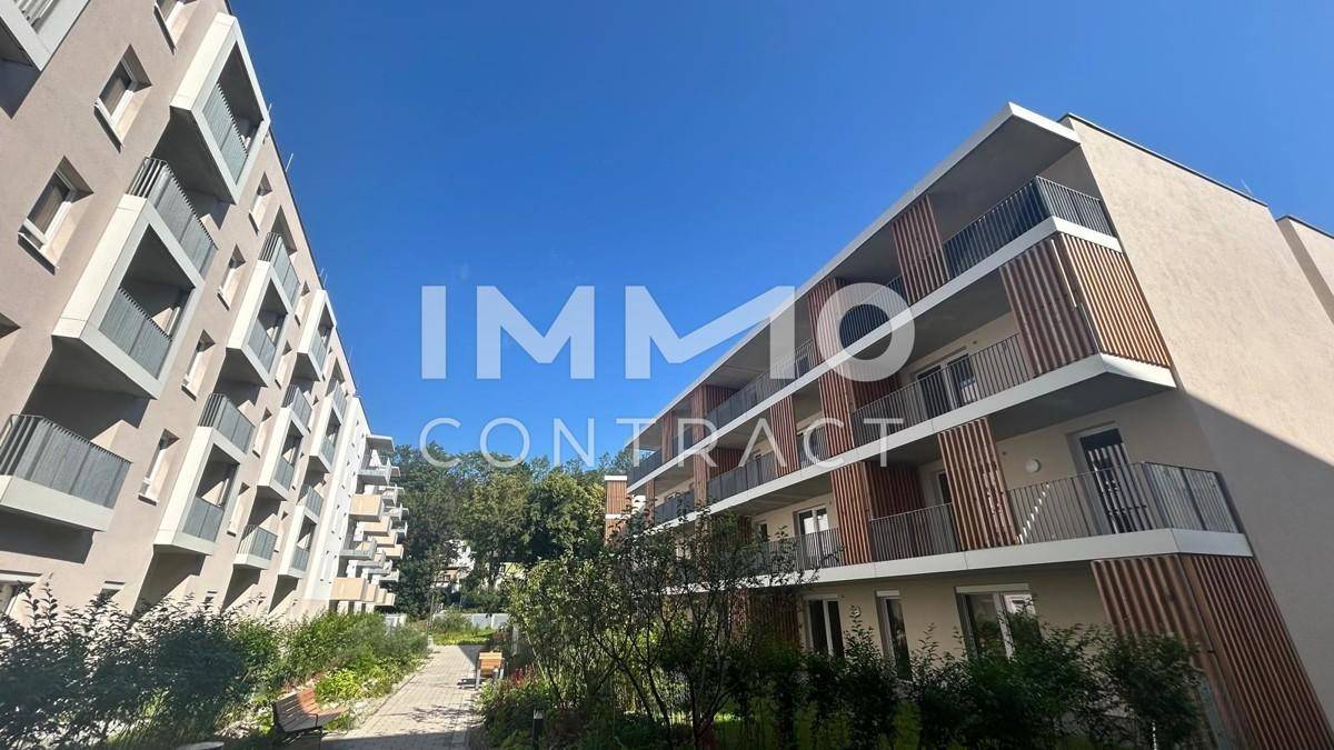 Apartamento de 3 dormitorios en St. Polten, Austria No. 1775