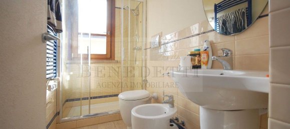 10 bedrooms Villa in Pietrasanta, Italy No. 333188 18