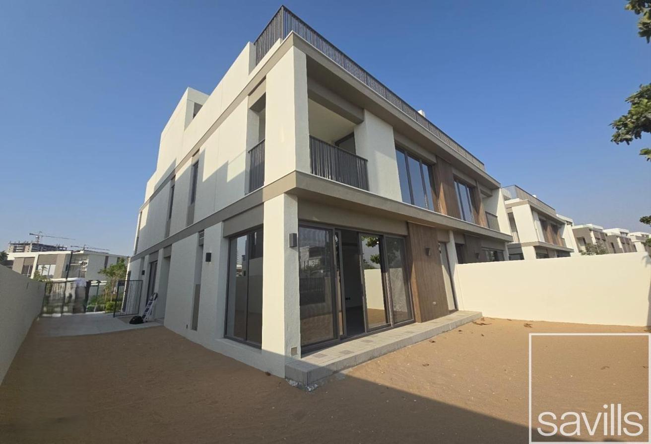 Таунхаус с 4 спальнями в Tilal Al Ghaf, ОАЭ № 112374