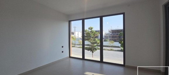 Таунхаус с 4 спальнями в Tilal Al Ghaf, ОАЭ № 112374 7