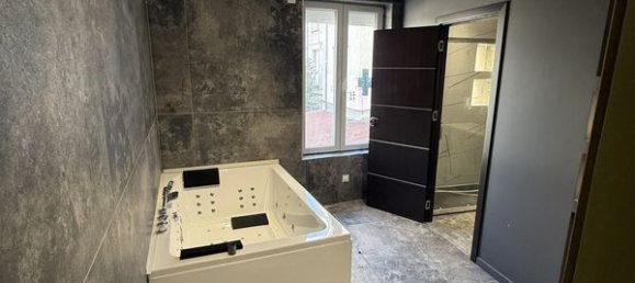 Студия в Сент-Этьен, Франция № 341367 3