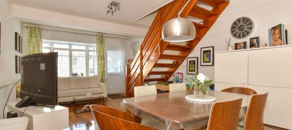 2 bedrooms House in Essex, United Kingdom No. 3983 13