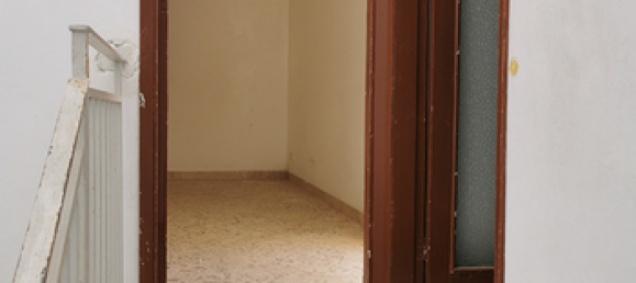 Casa de 3 habitaciónes en Alcamo, Italy No. 251183 2