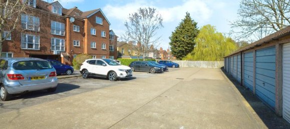 1 bedroom Apartment in Harrow, United Kingdom No. 6392 6