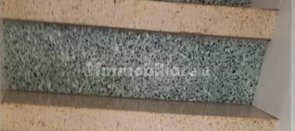 2 bedrooms Apartment in Agliana, Italy No. 49640 6