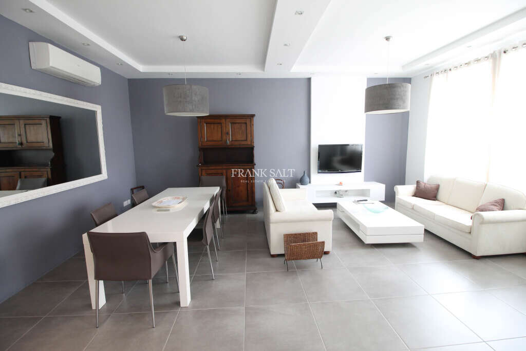 Apartamento T3 em Swieqi, Malta N.º 7059