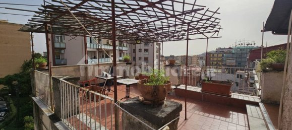 1 bedroom Penthouse in Naples, Italy No. 31553 27