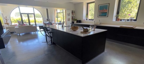 4 bedrooms House in Fronton, France No. 194933 3