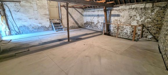 4 bedrooms House in Chisseaux, France No. 257281 8