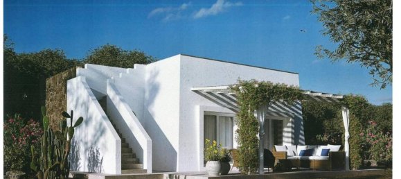 Villa de 3 habitaciónes en Castrignano del Capo, Italy No. 39405 2