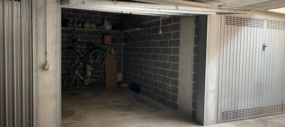  Garage in Toirano, Italy No. 82221 6