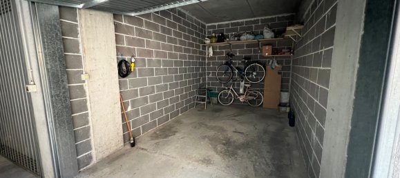  Garage in Toirano, Italy No. 82221 7