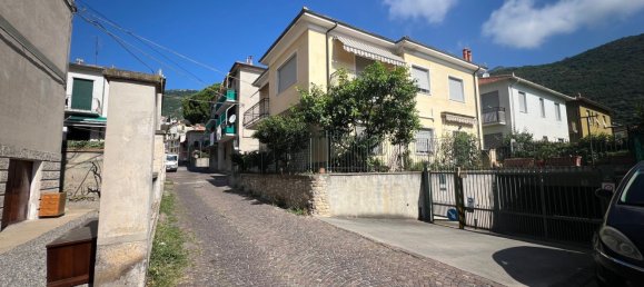  Garage in Toirano, Italy No. 82221 10