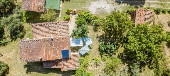 8 bedrooms House in Marliana, Italy No. 296944 12