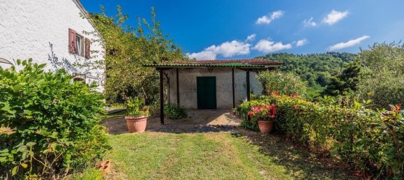 8 bedrooms House in Marliana, Italy No. 296944 16