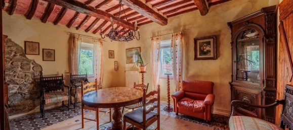 8 bedrooms House in Marliana, Italy No. 296944 47