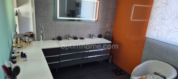 3 Schlafzimmer Villa in Bousbecque, France, Nr. 243637 5