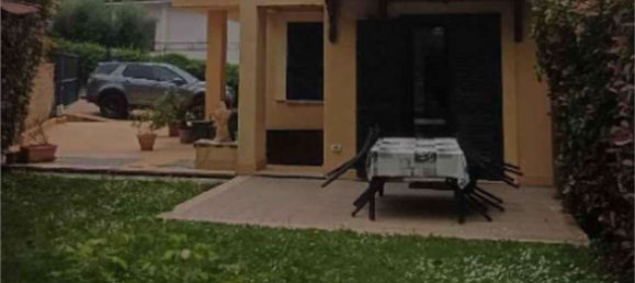 5 rooms House in Albano Laziale, Italy No. 95737 44