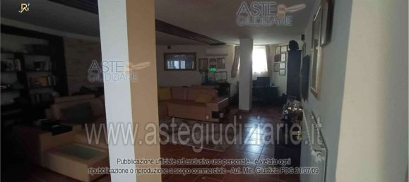 5 rooms House in Albano Laziale, Italy No. 95737 37