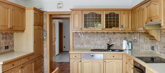 4 rooms House in Euskirchen, Germany No. 146285 6