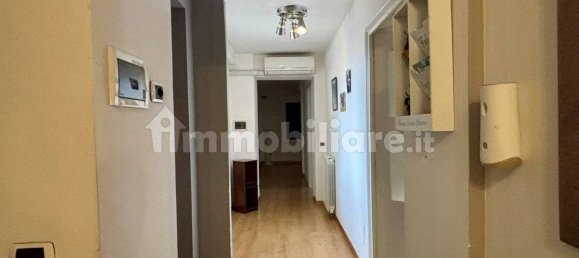 3 bedrooms Apartment in Ivrea, Italy No. 287020 5
