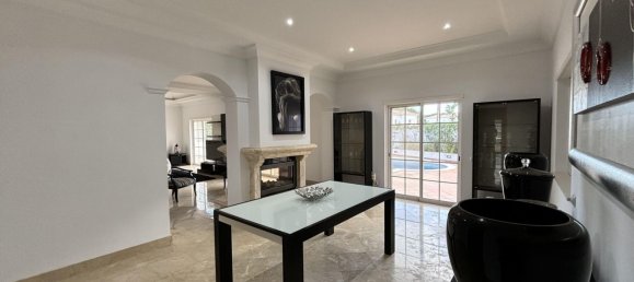 4 bedrooms Villa in Almancil, Portugal No. 103095 3