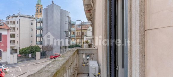 1 bedroom Apartment in Milan, Italy No. 280237 8
