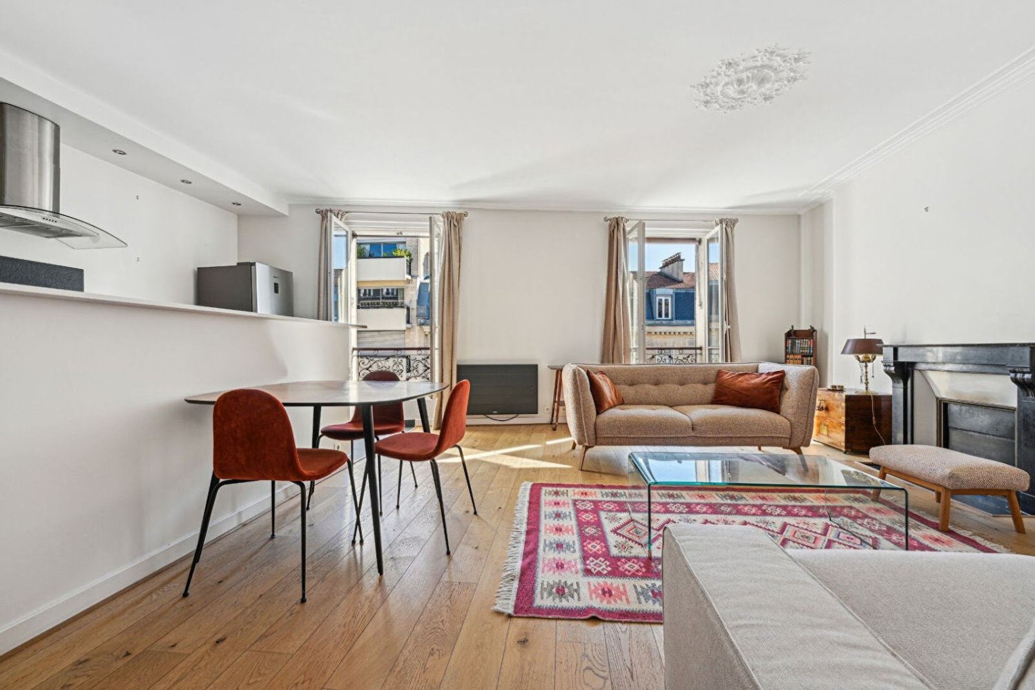 2 bedrooms Apartment in Boulogne-Billancourt, France No. 295022