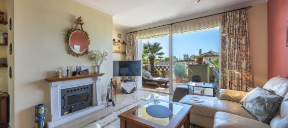 Пентхаус с 2 спальнями в Марбелья, Испания № 194823 3