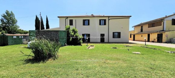 9 bedrooms House in Certaldo, Italy No. 224001 16