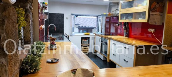 3 bedrooms House in Basque Autonomous Community, Spain No. 155750 12