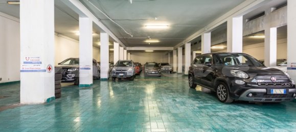 5 rooms Commercial property in Rome, Italy No. 215385 7