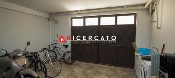 3 Schlafzimmer Villa in Lecce, Italy, Nr. 27683 36