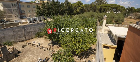 3 Schlafzimmer Villa in Lecce, Italy, Nr. 27683 37