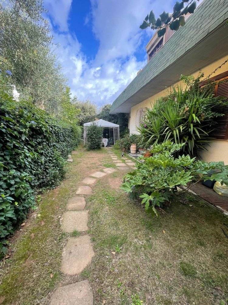 11-Zimmer Haus in Follonica, Italy, Nr. 45166