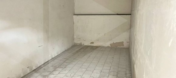 1-Zimmer Garage in Bari, Italy, Nr. 30488 6