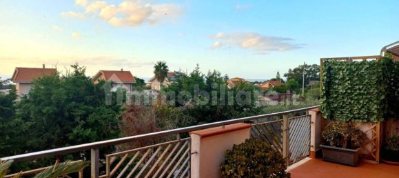 2 bedrooms Apartment in Messina, Italy No. 321936 9
