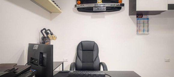 Вилла с 8 комнатами в Лабико, Италия № 30547 41