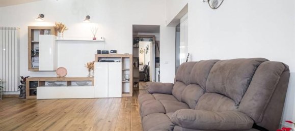 Вилла с 8 комнатами в Лабико, Италия № 30547 8