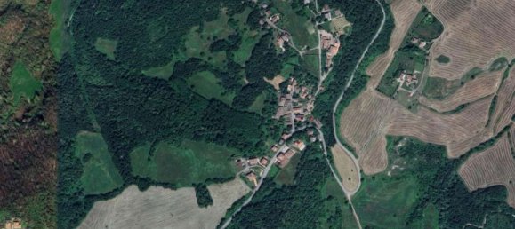 761m² Land in Pavullo nel Frignano, Italy No. 306839 2