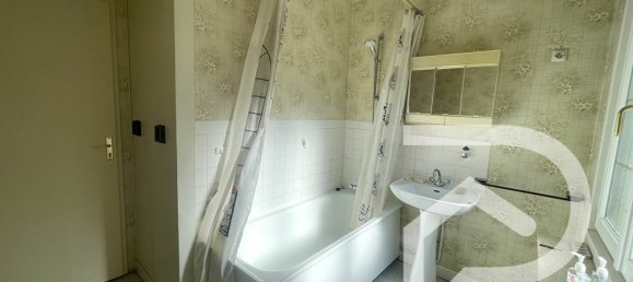 3 bedrooms House in Sery-Magneval, France No. 252649 7