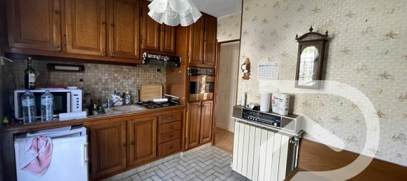 3 bedrooms House in Sery-Magneval, France No. 252649 3