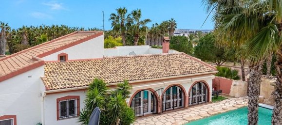 4 bedrooms Villa in Daya Vieja, Spain No. 183555 2