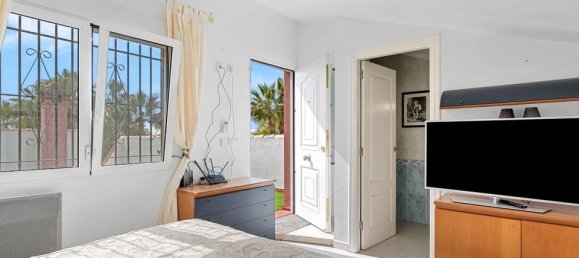 4 bedrooms Villa in Daya Vieja, Spain No. 183555 24