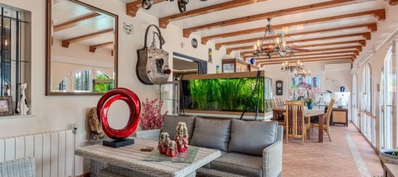 4 bedrooms Villa in Daya Vieja, Spain No. 183555 10