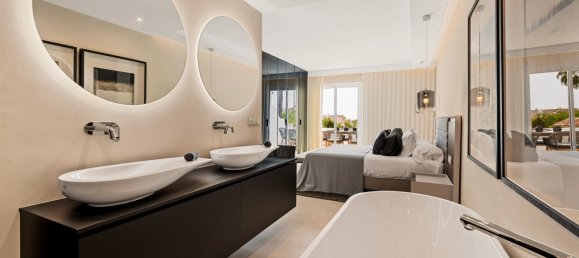 3 bedrooms Apartment in Marbella, Spain No. 4640 9