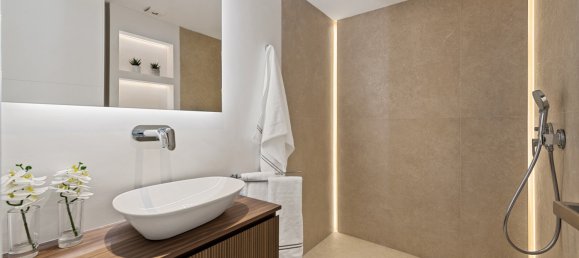 3 bedrooms Apartment in Marbella, Spain No. 4640 6