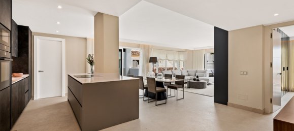 3 bedrooms Apartment in Marbella, Spain No. 4640 19