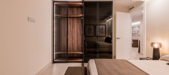 3 bedrooms Apartment in Marbella, Spain No. 4640 24